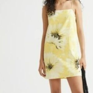 H & M Linen Sunflower Shift Dress